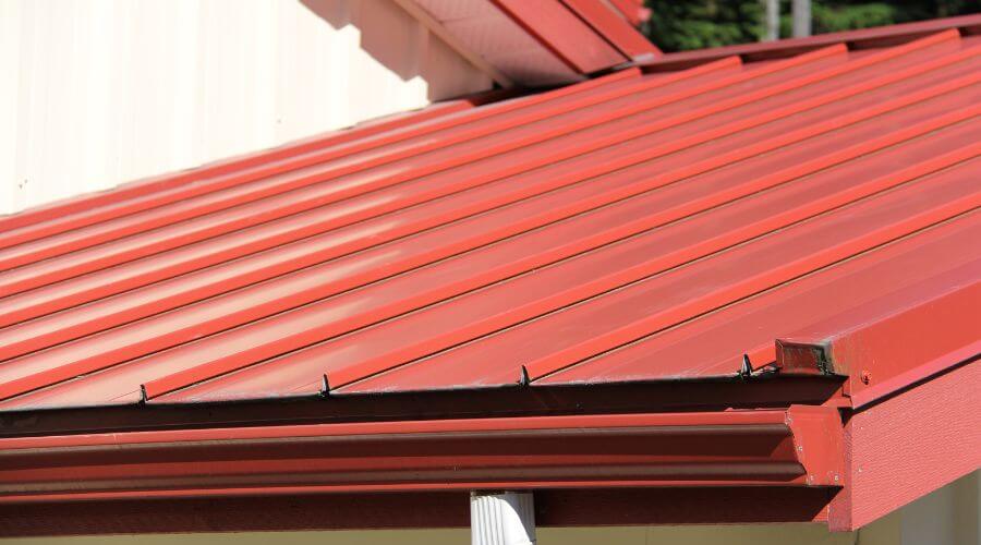 Professional gutter cleaning services in New Athens, IL